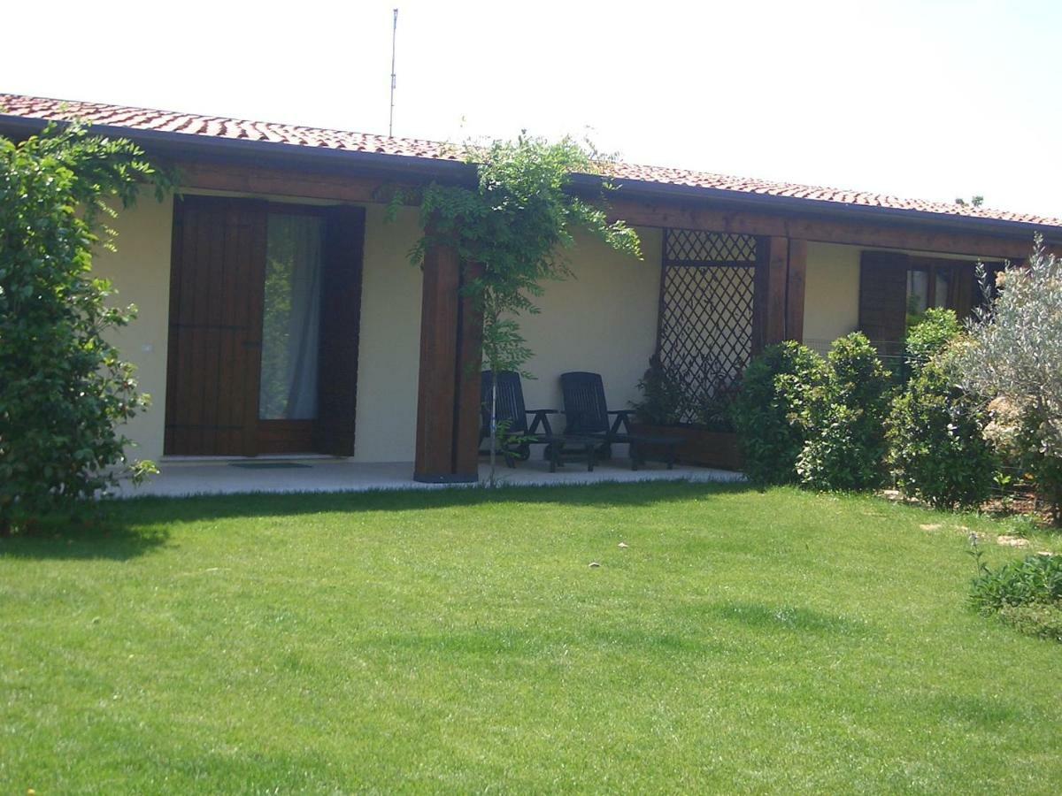Two Elegant Depandance Villa Conscio Exterior foto